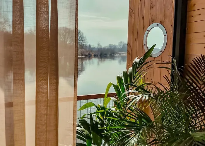 Tatil Evi Na Wodzie - On The River Poznan